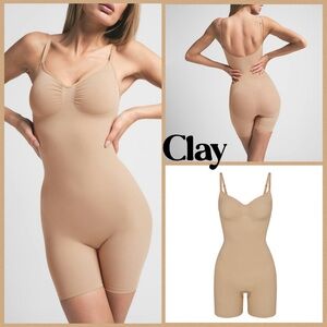 SKIMS Mid Thigh Bodysuit Everyday Sculpt Seamless Sculpt CLAY